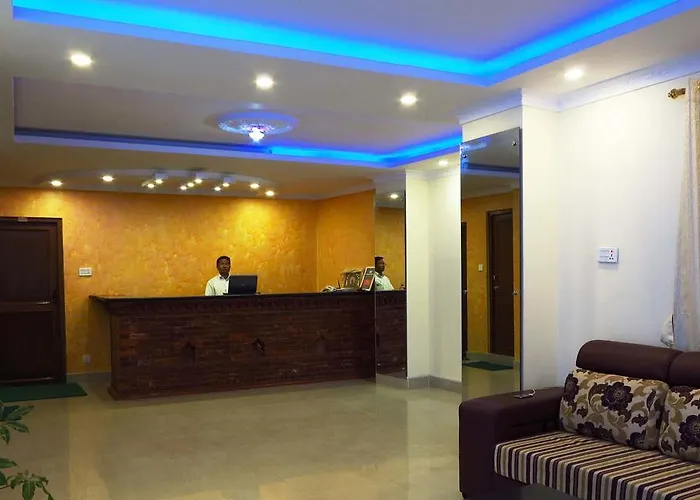 Hotel Avalon House 2*
